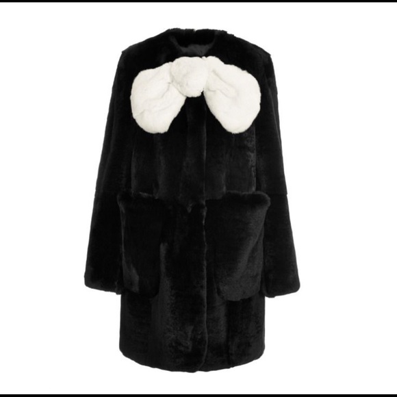 ⚡️FLASH SALE!✨ 🐇🎀 RUNWAY Marc Jacobs Rabbit Fur Coat w/Bow!🐰🎀 - Picture 9 of 10